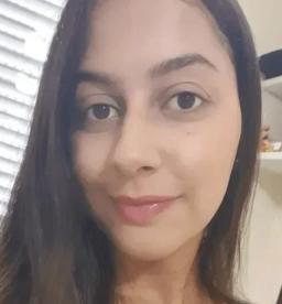 Camila Querentino