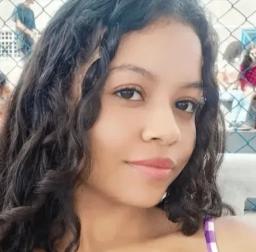 Crislayne Santos Moreira